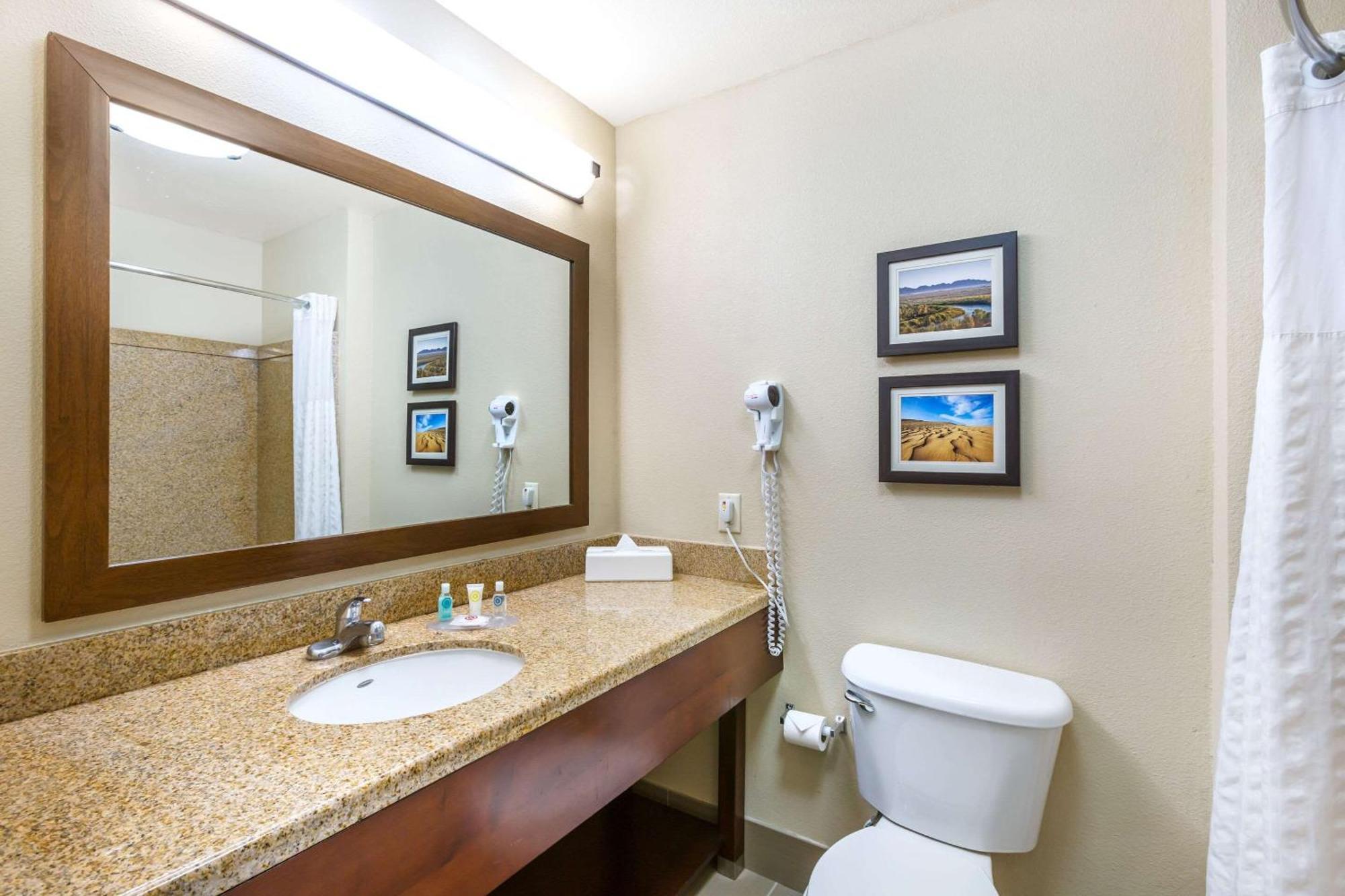 Comfort Inn And Suites Yuma I-8 Екстер'єр фото